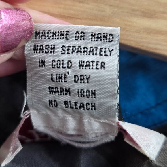 Vintage Verona Men's Art to Wear 100% Silk Button Down Shirt Large - Picture 12 of 14